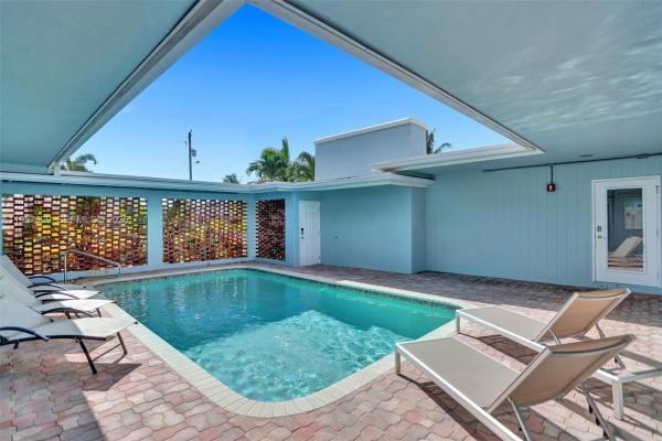 Cypress Lake, 1341 SE 7th Ave, Pompano Beach, Florida 33060, image 2