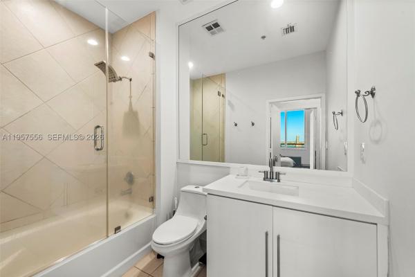 One Miami East, 335 S Biscayne Blvd #UPH-10, Miami, Florida 33131, image 3