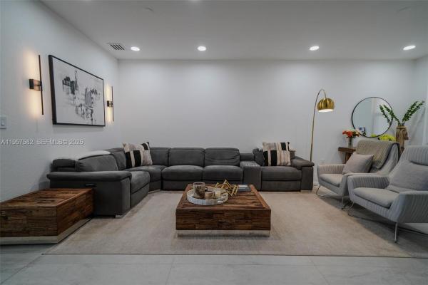 12542 SW 126th Ave #12542, Unincorporated Dade County, Florida 33186, image 1