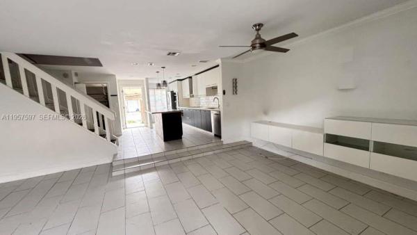 Townhouses At Jacaranda, 8191 NW 8th Mnr #5, Plantation, Florida 33324, image 1