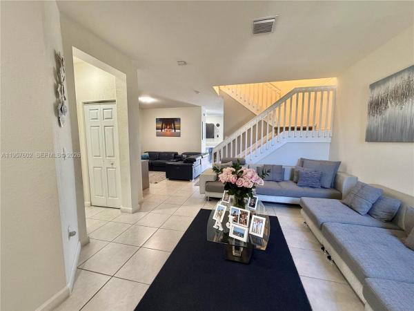 Aquabella, 11032 W 33rd Way, Hialeah, Florida 33018, image 2