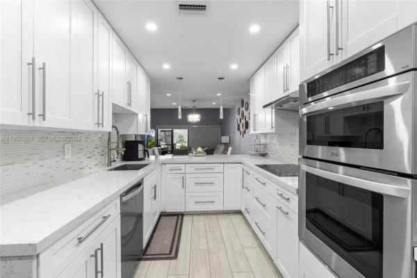 Westview, 1064 NW 97th Ave, Pembroke Pines, Florida 33024, image 1