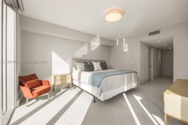 Parque Towers, 300 Sunny Isles Blvd #4-2202, Sunny Isles Beach, Florida 33160, image 3