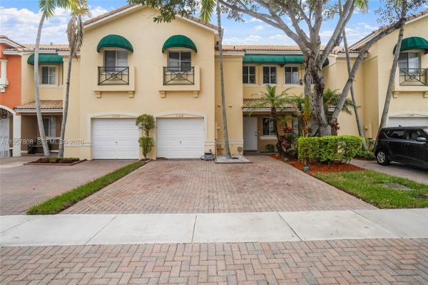 Entrada At Sunrise Townhomes, 11338 NW 34th Pl #11338, Sunrise, Florida 33323, image 1