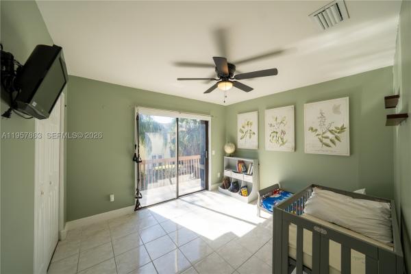 Lakes Of The Meadow, 15552 SW 48th St, Kendall West, Florida 33185, image 3