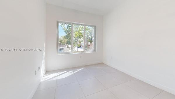 Naranja, Florida 33032, image 1