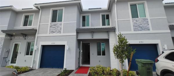 689 SE 13th St Cir, Homestead, Florida 33034, image 1