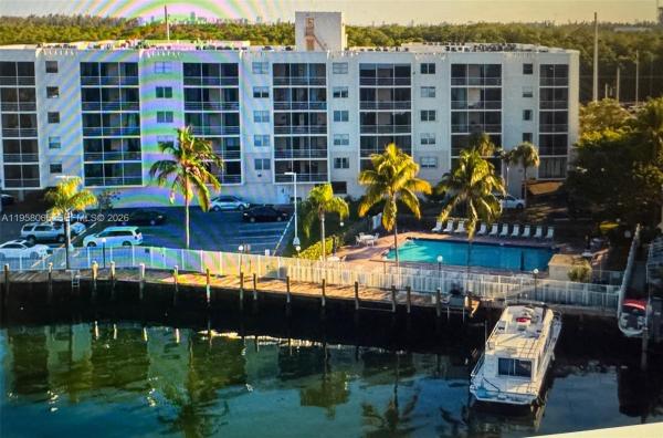 Carlton Bay, 2821 N Miami Beach Blvd #2I, North Miami Beach, Florida 33160, image 1