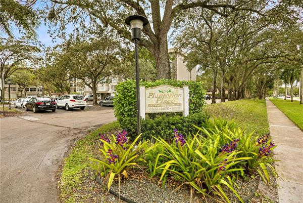 Plantation Place, 6600 Cypress Rd #105, Plantation, Florida 33317, image 1