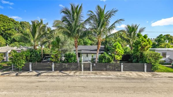 Greene, 10045 SW 172nd St, West Perrine, Florida 33157, image 2