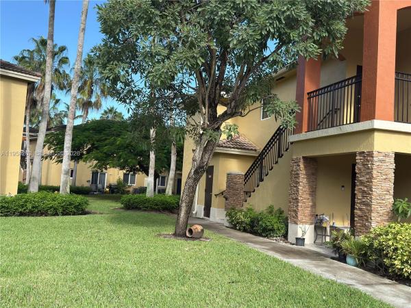 Monterey At Malibu Bay, 930 NE 34th Ave #201, Homestead, Florida 33033, image 2