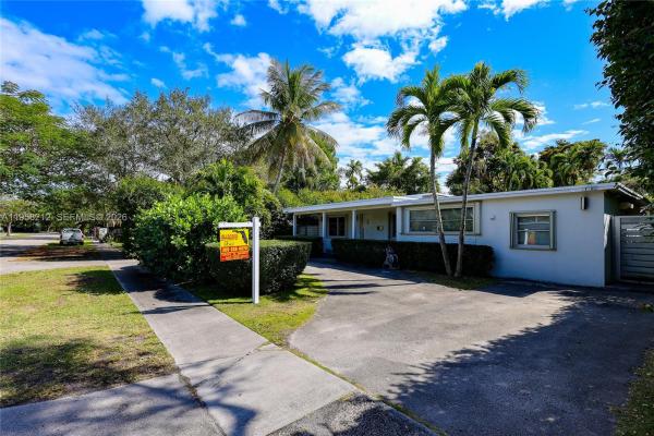 6130 SW 46th Ter, Unincorporated Dade County, Florida 33155, image 1