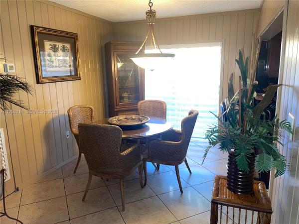 Driftwood Plaza, 6510 Park St, Hollywood, Florida 33024, image 1