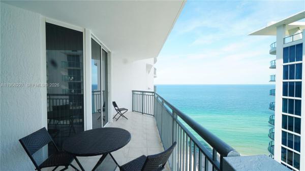 DoubleTree By Hilton Ocean Point Resort & Spa, 17375 Collins Ave #2304, Sunny Isles Beach, Florida 33160, image 2