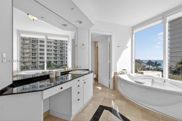 Ocean One, 19333 Collins Ave #510, Sunny Isles Beach, Florida 33160, image 2