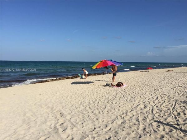 Winds Of Nobe, Miami Beach, Florida 33141, image 2