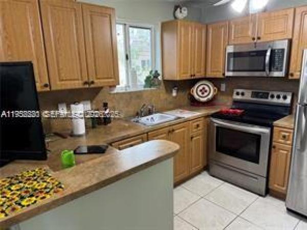 Venetia Gardens, 1250 SE 28th Ct #206, Homestead, Florida 33035, image 1