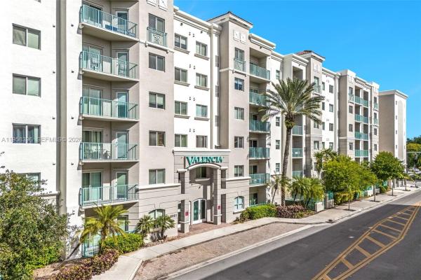 Valencia, 6001 SW 70th St #301, South Miami, Florida 33143, image 1