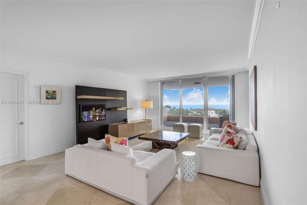 Club Tower, 785 Crandon Blvd #702, Key Biscayne, Florida 33149, image 1