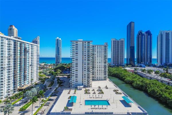 Winston Towers 300, 230 174th St #1404, Sunny Isles Beach, Florida 33160, image 1