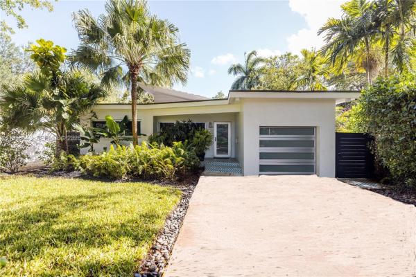 Sherwood Forest, 420 NE 87th St, El Portal, Florida 33138, image 3