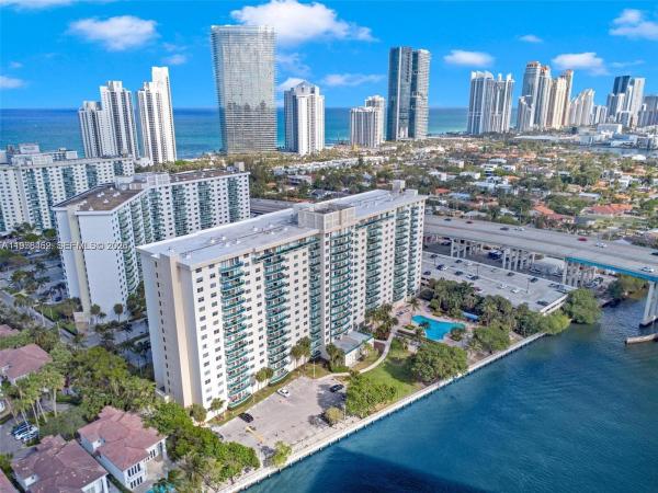 Oceanview A, 19390 Collins Ave #302, Sunny Isles Beach, Florida 33160, image 2