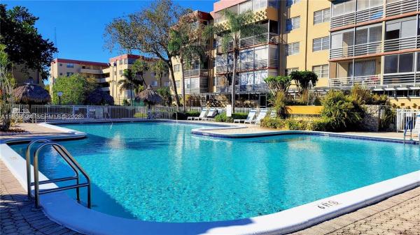 Polynesian Gardens, 406 NW 68th Ave #304, Plantation, Florida 33317, image 1