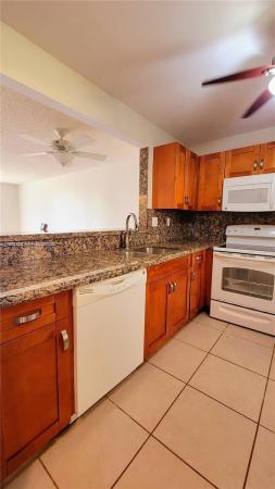 Polynesian Gardens, 406 NW 68th Ave #304, Plantation, Florida 33317, image 2