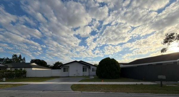 19707 SW 123rd Ct, Unincorporated Dade County, Florida 33177, image 1