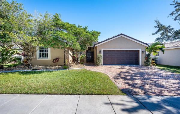 Alhambra, 405 SW 198th Ter, Pembroke Pines, Florida 33029, image 1