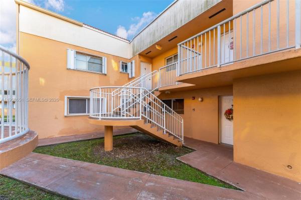 The Seasons Villas & Townhomes, 14903 SW 80th St #101, Kendall, Florida 33193, image 3