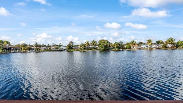 Palm-Aire Village, 3371 NW 67th St, Fort Lauderdale, Florida 33309, image 3