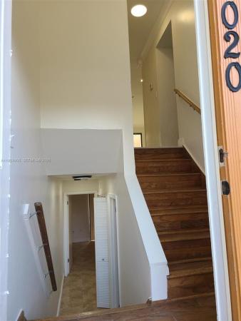 Del Rio Village Townhomes, 4020 Del Rio Way, Sunrise, Florida 33351, image 2