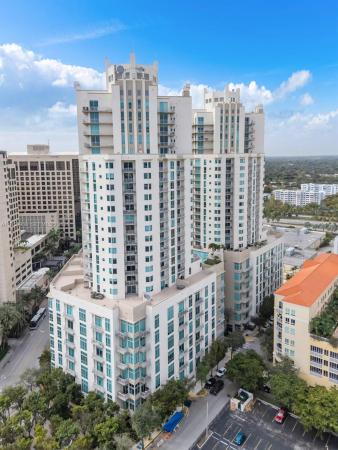 Metropolis At Dadeland, 9066 SW 73rd Ct #908, Kendall, Florida 33156, image 2