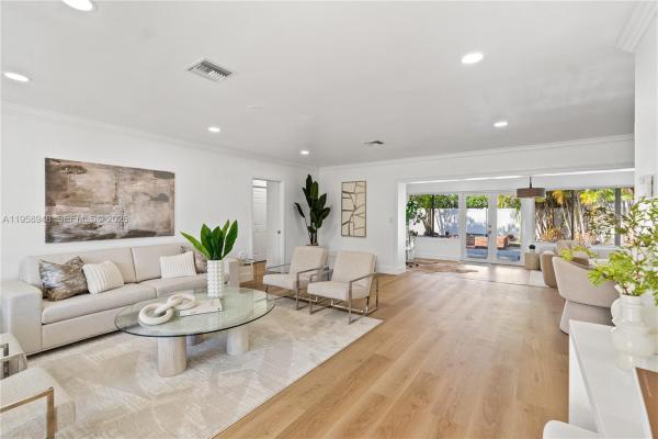 Coral Ridge Country Club, 3633 NE 24th Ave, Fort Lauderdale, Florida 33308, image 1