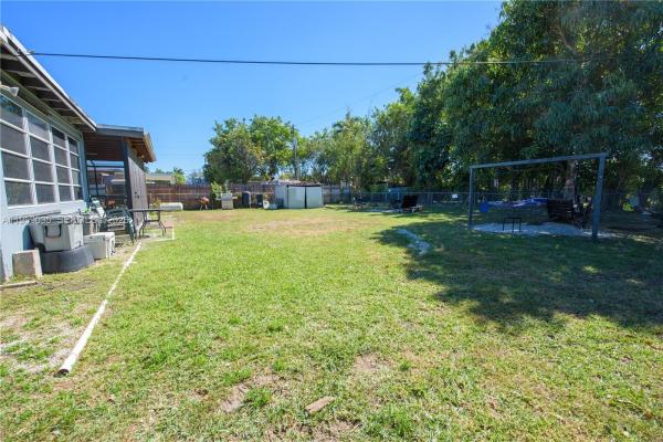 Sky Vista, 1560 NE 11th St, Homestead, Florida 33033, image 1