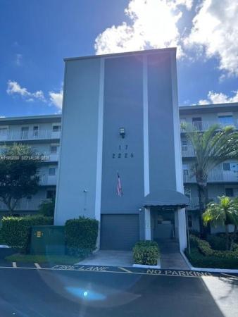 Olympic Pointe At Cypress Bend, 2226 N Cypress Bend Dr #210, Pompano Beach, Florida 33069, image 2