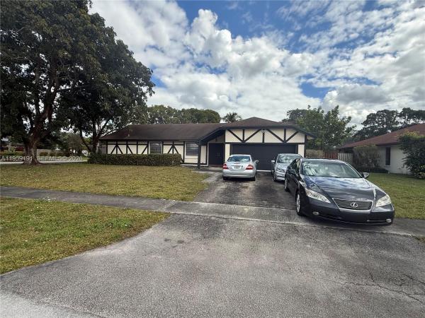 Marcano Estates, 1140 NW 78th Ter, Plantation, Florida 33322, image 1