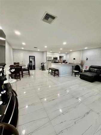 North Andrews Gardens, 518 NW 47th Ct, Oakland Park, Florida 33309, image 1