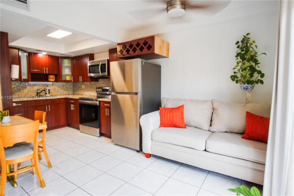 Missionwood At Miramar, 2929 E Missionwood Cir #B-24, Miramar, Florida 33025, image 2