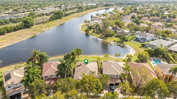 The Preserve, 766 Sunflower Cir, Weston, Florida 33327, image 2