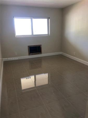 Pasadena Garden, 600 Layne Blvd #208, Hallandale Beach, Florida 33009, image 2