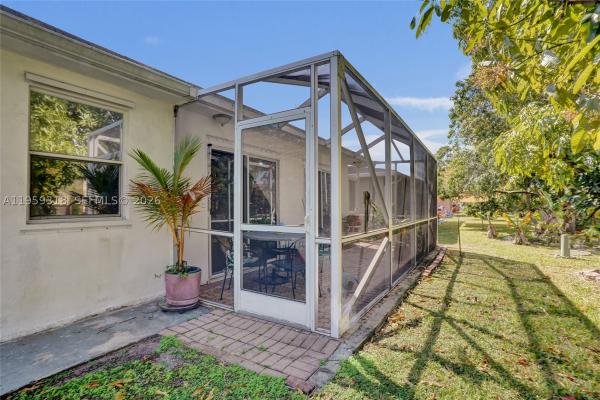 Mainlands Of Tamarac Lakes, 4927 NW 55th Ct, Tamarac, Florida 33319, image 1