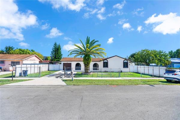 Pleasure South, 28705 SW 142nd Ct, Leisure City, Florida 33033, image 2