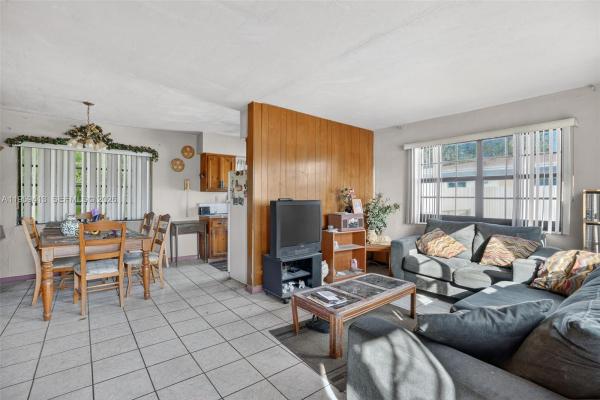 Colonial Homes, 16930 NW 37th Pl, Miami Gardens, Florida 33055, image 3