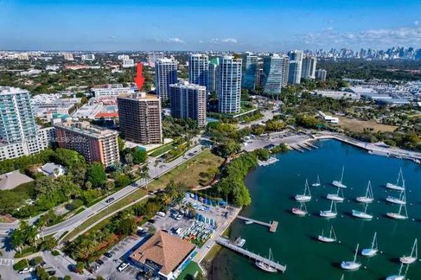 Yacht Harbour, 2901 S Bayshore Dr #17D, Miami, Florida 33133, image 1