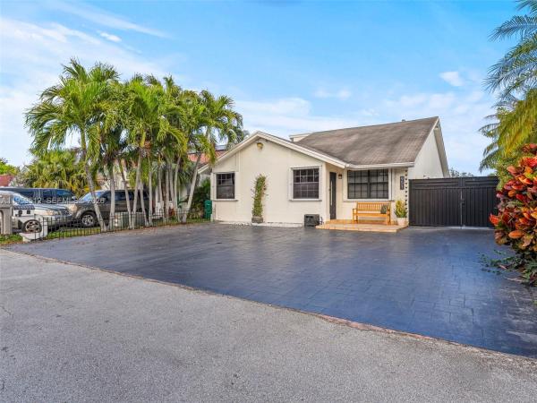 Las Casas, 951 SW 124th Ct, Tamiami, Florida 33184, image 3