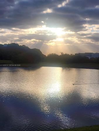 Golfview Club At Fontainebleau Park, 9682 Fontainebleau Blvd #203, Fountainebleau, Florida 33172, image 1