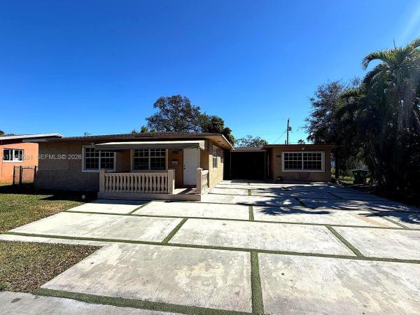 14405 NE 5th Ave, Golden Glades, Florida 33161, image 2