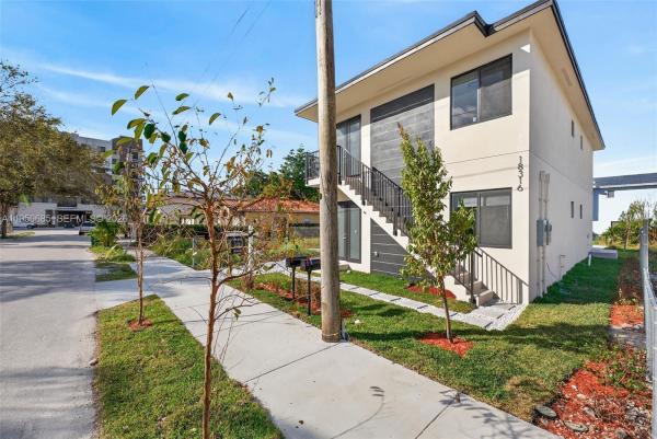 18316 SW 102nd Pl, Unincorporated Dade County, Florida 33157, image 1